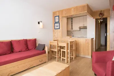 Image de Studio de Luxe à 500m des Pistes, Balcon, Wi-Fi, Animaux Acceptés