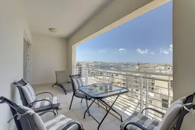 Image de Luxury Apartment inc Pool & Views