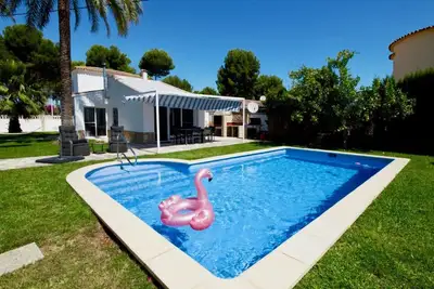 Image de Villa moderne avec air conditionné et piscine Els Poblets Wd