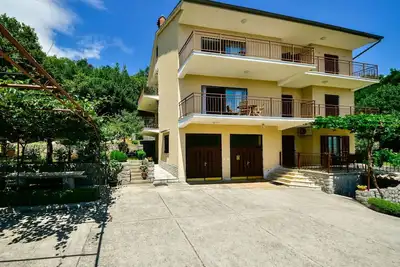 Image de Joli appartement pour 6 personnes avec Wifi, climatisation, Tv, balcon et parking