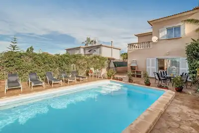 Image de Maison de vacances avec piscine proche de la plage – Casa Linda