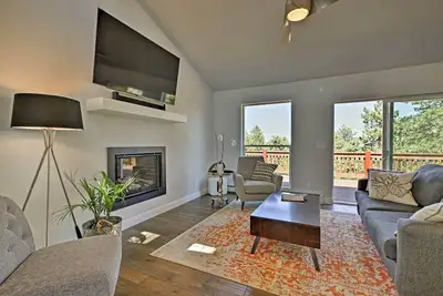 Image de Maison Morrison moderne avec terrasse et 2 cheminées!