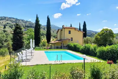 Image de Appartement de campagne Toscane avec piscine