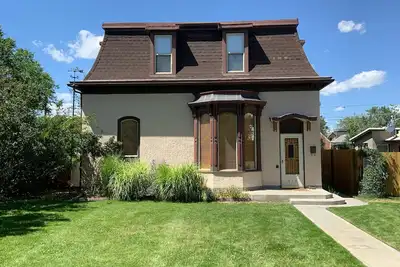 Image de 4 chambres / 2 salles de bain maison victorienne historique au centre-ville de Salida! Str - 0422