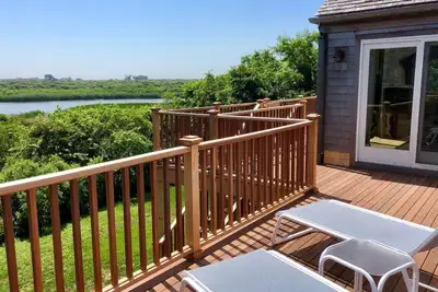 Image de Magnifique 4br avec vue imprenable sur Long Pond à Madaket