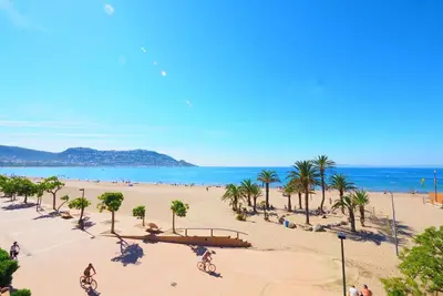 Image de Confortable appartement avec Wifi, climatisation, piscine, Tv, terrasse et animaux admis