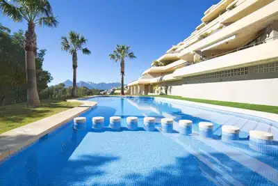 Image de Bel appartement pour 4 personnes avec Wifi, piscine, climatisation, Tv, terrasse et parking