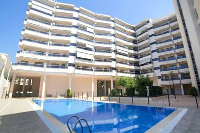 Image de Bel appartement pour 2 personnes avec climatisation, Wifi, piscine, Tv, terrasse et parking