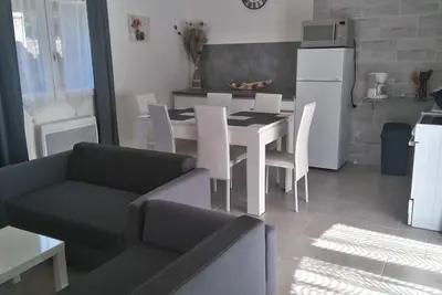 Image de Location Domaine De La Baume - \" Le Moulin \"