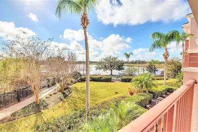 Image de Vista Cay Lake Front Huge WoW Par Piscine 3 Chambres