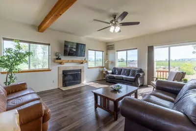 Image de Escapade à la campagne parfaite entourée de montagnes, Durango, Mesa Verde, ski!