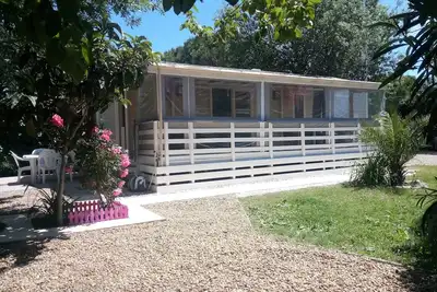 Image de Mobile home 43 m2, 3 Ch, super équipé, linge de maison inclus, proche plage