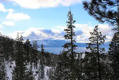 Image de Vue Imprenable Sur Le Lac Et La Montagne! 2 Balcons PRIVÉS! Ski Out!