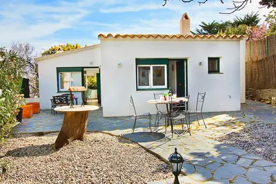 Image de Belle maison de vacances privée avec Wifi, climatisation, Tv, patio, animaux admis, parking