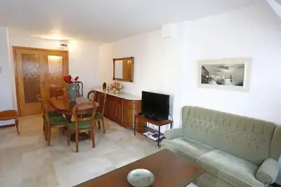 Image de Bel appartement pour 6 personnes avec Wifi, climatisation, Tv, terrasse, animaux admis et parking