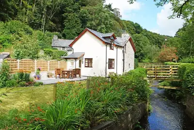 Image de Hen Gapel - Trois Chambres Maison, Couchages 4