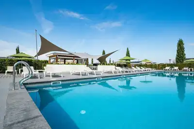 Image de Belle maison de vacances privée avec Wifi, climatisation, piscine, Tv, terrasse et parking