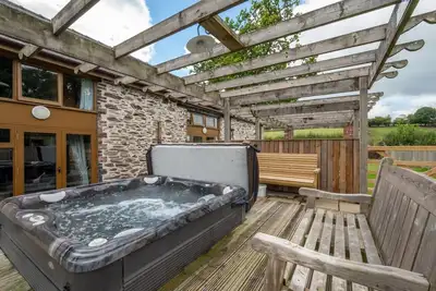 Image de Pwllyn - Quatre Chambres Maison, Couchages 6