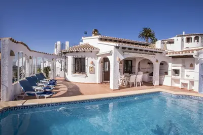 Image de Magnifique maison de vacances privée avec climatisation, Wifi, piscine privée, Tv, patio, parking