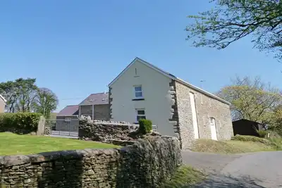 Image de Ysgubor Tawe - Trois Chambres Maison, Couchages 6