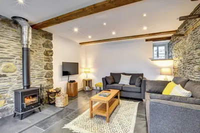 Image de Llety Tanllan - Cinq Chambres Maison, Couchages 10