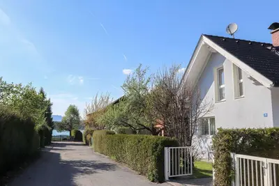 Image de Belle maison de vacances privée pour 8 personnes avec Wifi, Tv, terrasse et parking