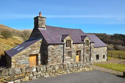 Image de Bwthyn Sylfaen - Trois Chambres Maison, Couchages 6