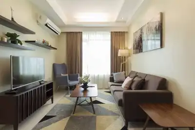 Image de Padgett Place - Grande, nouvelle maison ensoleillée située à Cebu City Cbd