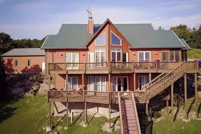 Image de Luxe Water Front Lodge-Vista Estrella au lac Eufaula