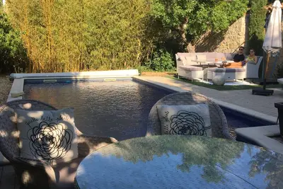 Image de Belle maison de vigneron en pierre traditionnelle + piscine, 4 lits, 3 bains
