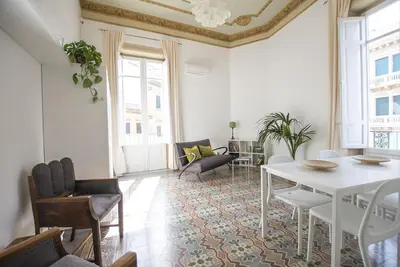 Image de Grand appartement lumineux dans le bâtiment Liberty - Excellente position