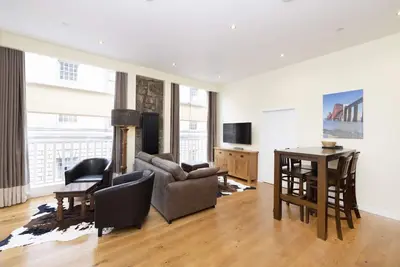 Image de St Giles Street Apartment - Heart of Old Town!