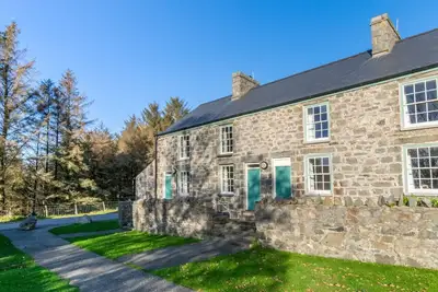 Image de Nant - Tre'r Ceiri - Quatre Chambres Maison, Couchages 6