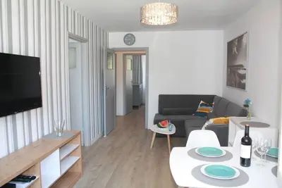 Image de Appartement 3 pièces confortable 52 m2 en centre ville rénové en 2018