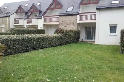 Image de Carnac plage Appartement T2 bis en rez de jardin plage de Légénèse à 300m