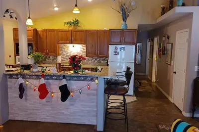 Image de Nouveau! Maison de campagne dans un quartier convivial entouré de forêt