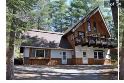 Image de Le Chalet at Jay est une retraite confortable dans les montagnes des Adirondacks.
