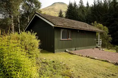 Image de Beau chalet 4 étoiles, 2 chambres avec vue sur la montagne. Un vrai paysage des Highlands tout autour