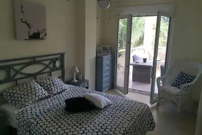 Image de Appartement à louer à Las Marinas, Denia, 3chs 2sdbs, piscine, plage à 250m