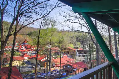 Image de *** Aucune Voiture NÉCESSAIRE *** Mignon, confortable et Super romantique *** Droit au centre-ville Helen ***