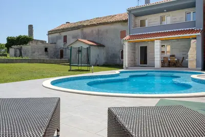 Image de Maison de vacances avec piscine privée, Wifi, climatisation, Tv, terrasse, vue panoramique