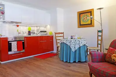 Image de Confortable appartement pour 2 personnes avec Wifi, Tv, patio, vue panoramique et parking