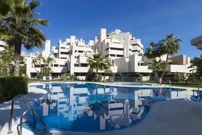 Image de Joli appartement pour 4 personnes avec piscine, climatisation, Wifi, Tv, terrasse et parking