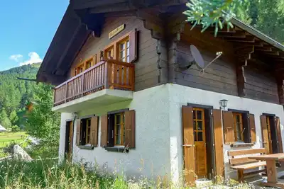 Image de Belle maison de vacances privée pour 6 personnes avec Wifi, Tv, patio, vue panoramique et parking