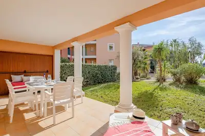 Image de Confortable appartement pour 6 personnes avec piscine, climatisation, Wifi, Tv et terrasse