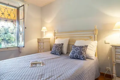 Image de Belle maison de vacances privée pour 4 personnes avec Wifi, Tv, terrasse, animaux admis et parking