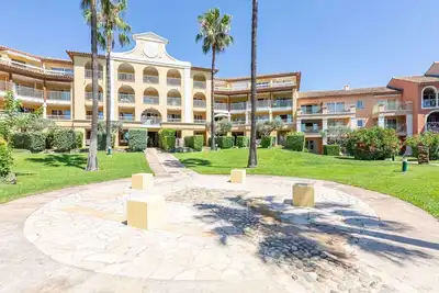 Image de Bel appartement pour 4 personnes avec piscine, Wifi, Tv, terrasse et animaux admis