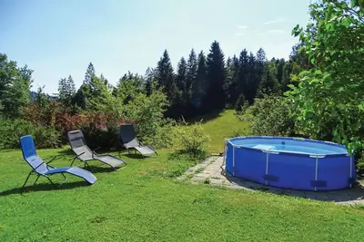 Image de Belle maison à Vrhnika avec WiFi