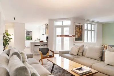 Image de Dinesen Collection Condo by Royal Theatre
