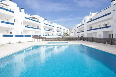 Image de Appartement moderne (T2) avec 2 piscines dans un quartier très calme à proximité de la plage